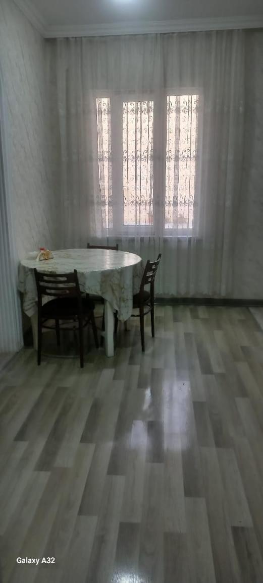 Apartment At Narimanov 151 Ganja Exterior foto